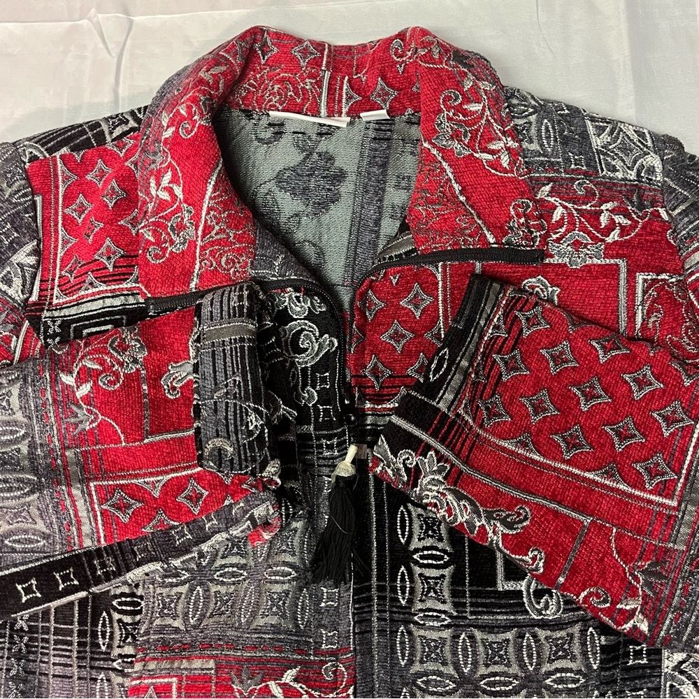 Susan Graver Red and Black Patterned Jacquard‎ Zippered Jacket 12 Pockets